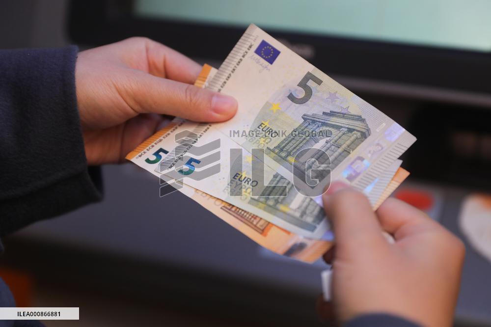EUROPE-EURO-CURRENCY-20TH ANNIVERSARY
