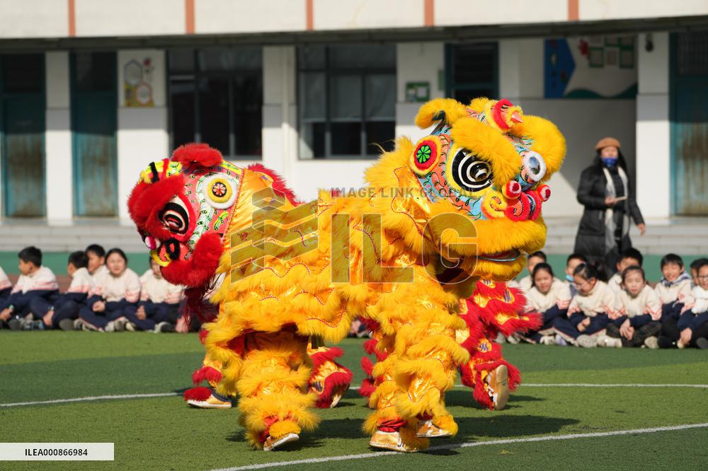 CHINA-CHILDREN-NEW YEAR CELEBRATION (CN)