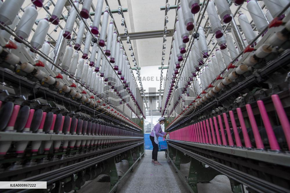 #CHINA-NEW YEAR-PEOPLE-WORKING (CN)