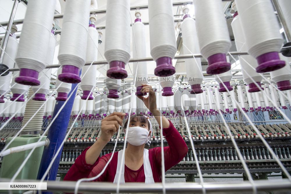 #CHINA-NEW YEAR-PEOPLE-WORKING (CN)