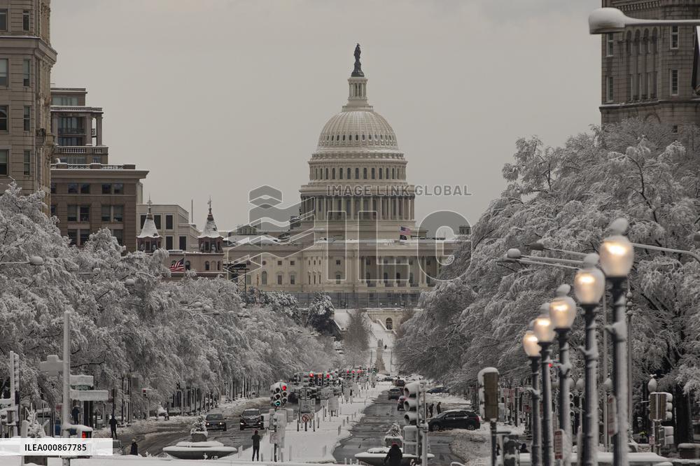 U.S.-WASHINGTON, D.C.-SNOWSTORM
