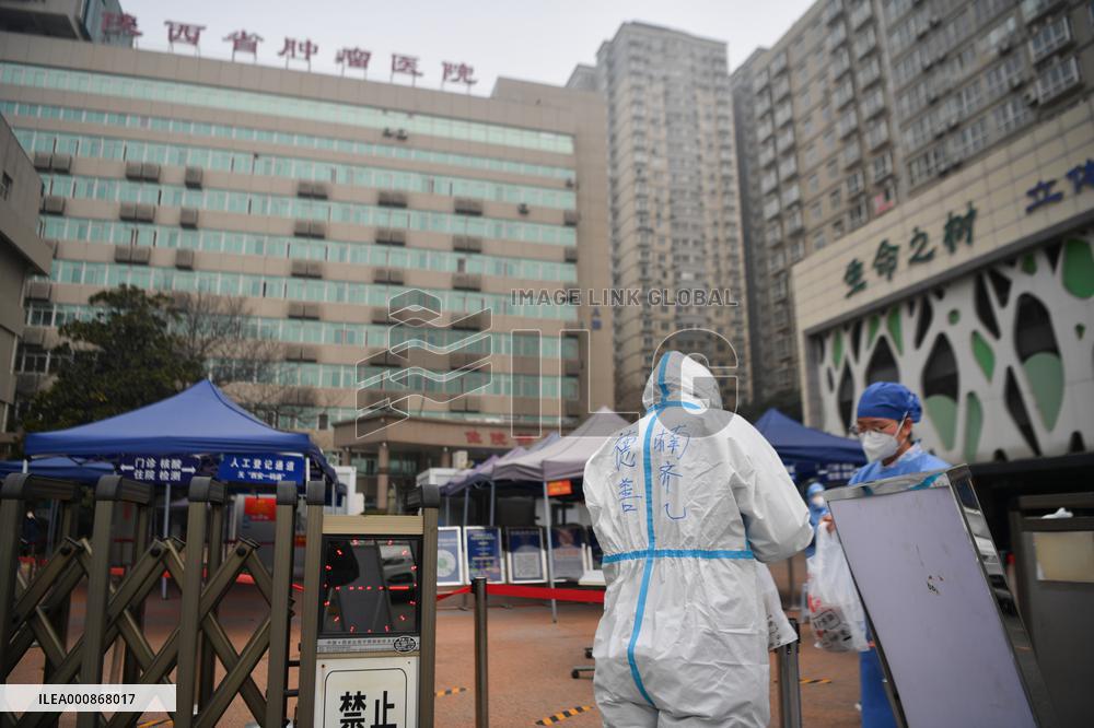 CHINA-SHAANXI-XI'AN-COVID-19-SHARED KITCHEN (CN)