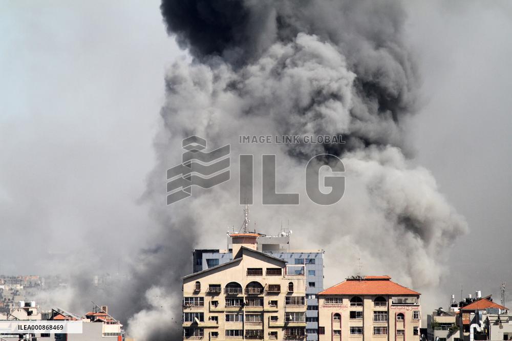 XINHUA-PICTURES OF THE YEAR 2021-WORLD NEWS