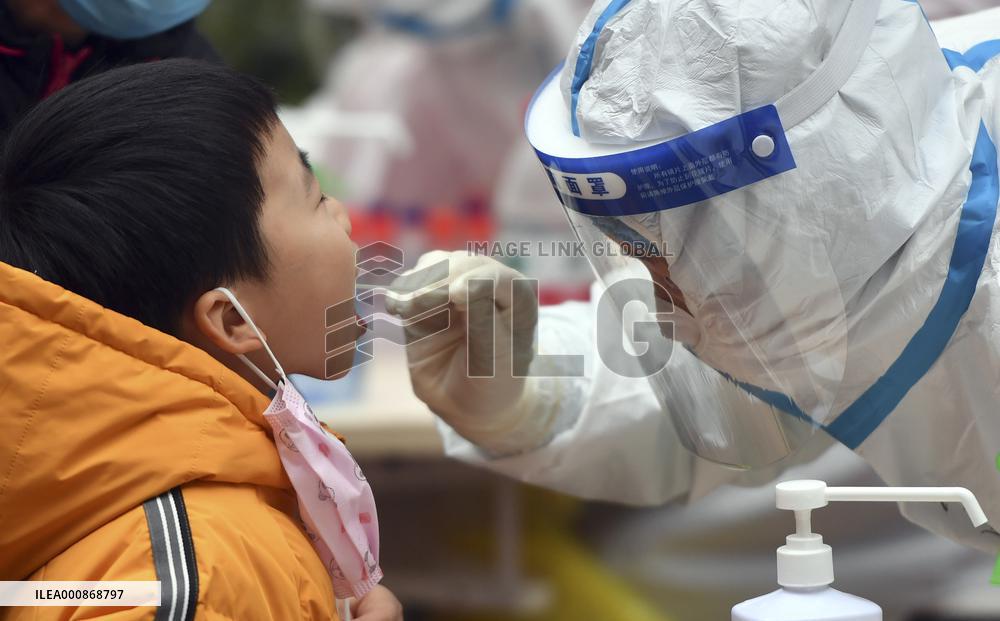 CHINA-HENAN-ZHENGZHOU-COVID-19-TEST (CN)
