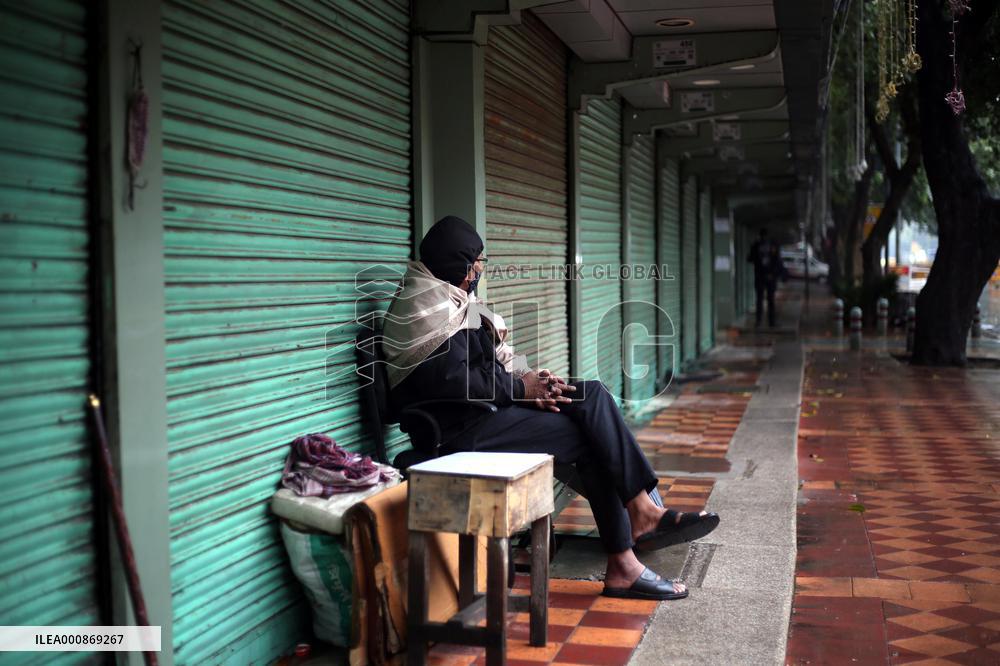 INDIA-NEW DELHI-WEEKEND CURFEW