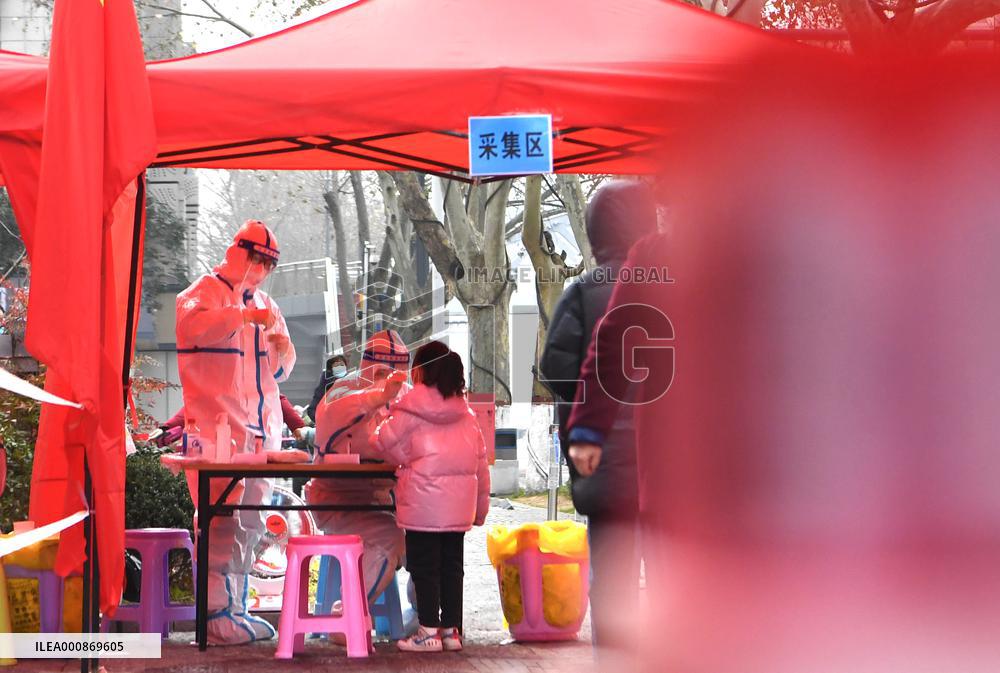 CHINA-HENAN-ZHENGZHOU-COVID-19-TEST (CN)