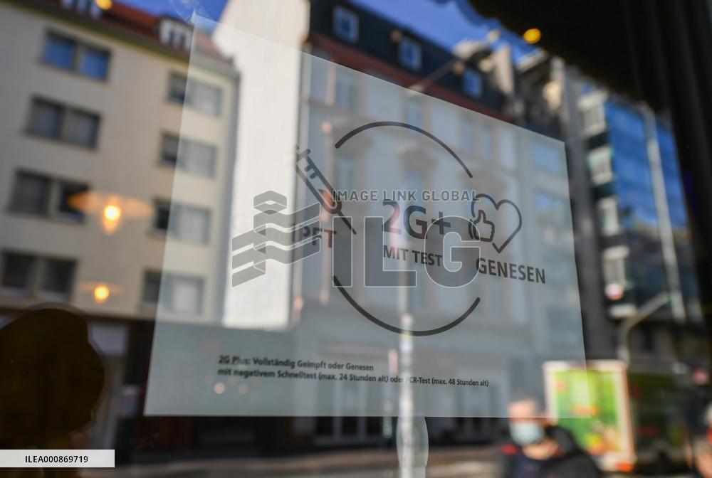 GERMANY-FRANKFURT-COVID-19-2G PLUS-RULE