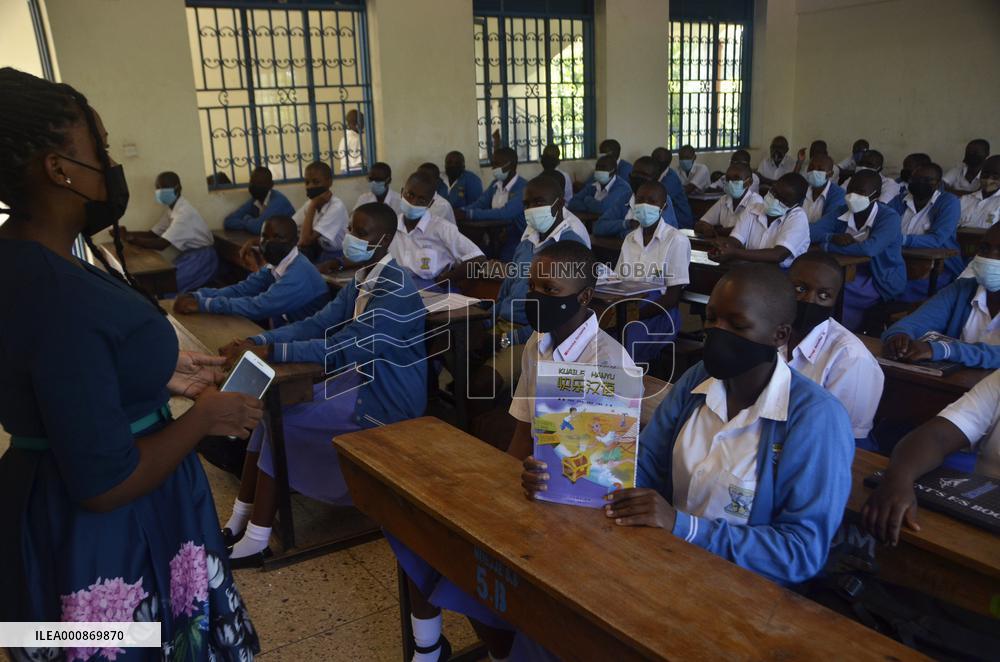 UGANDA-LUWERO-CHINESE CLASS-RESUMPTION