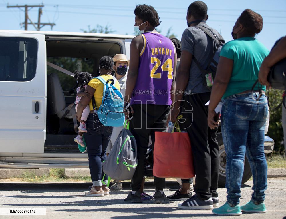 Xinhua Headlines: Botched U.S. COVID-19 policy poisons world