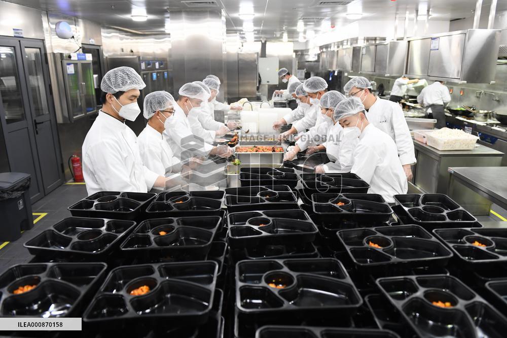 CHINA-SHAANXI-XI'AN-COVID-19-CATERING BUSINESS-RESUMPTION (CN)