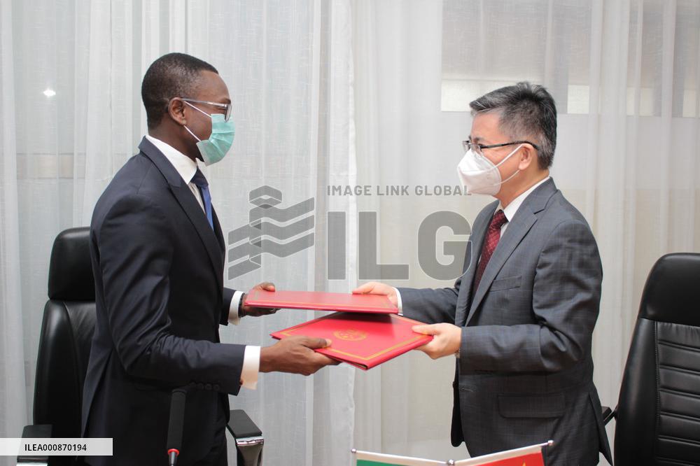 BENIN-COTONOU-COVID-19-VACCINE