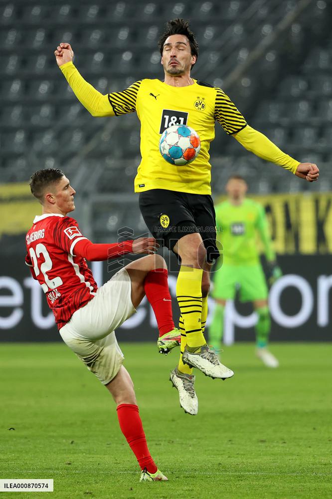 (SP)GERMANY-DORTMUND-FOOTBALL-BUNDESLIGA-DORTMUND VS FREIBURG