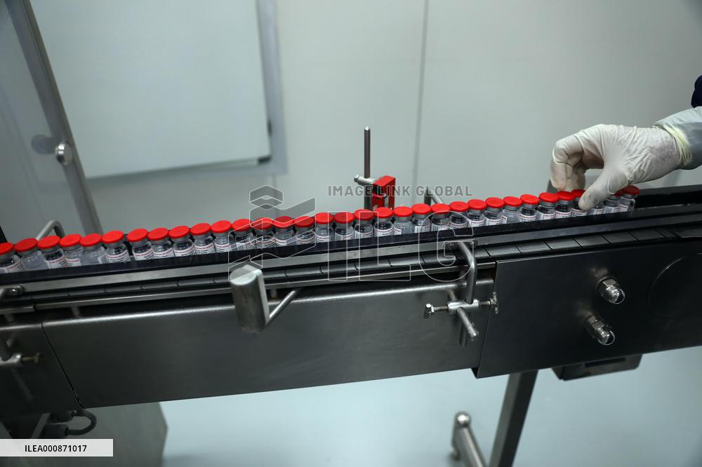 Xinhua Headlines: China, a staunch pioneer in pursuit of better shared world