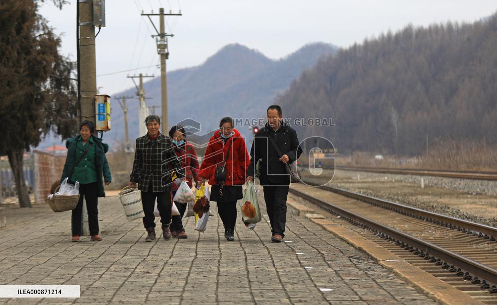 CHINA-LIAONING-DANDONG-ON-BOARD MARKET (CN)
