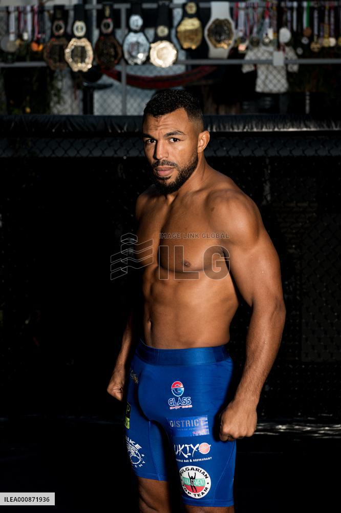 Portrait Karl Amoussou - Montreuil