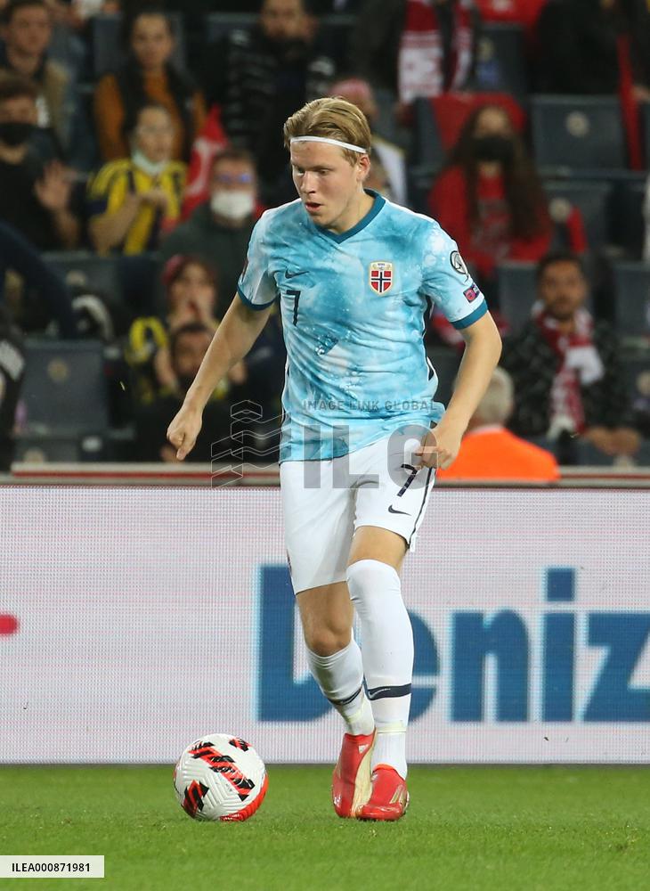 World Cup European Qualifiers - Turkey vs Norway