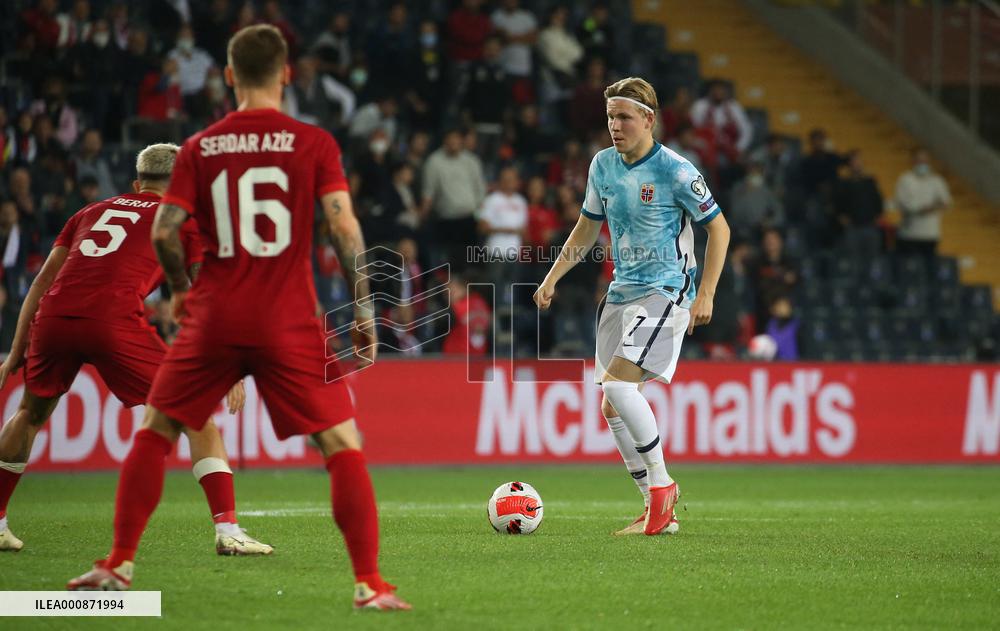 World Cup European Qualifiers - Turkey vs Norway