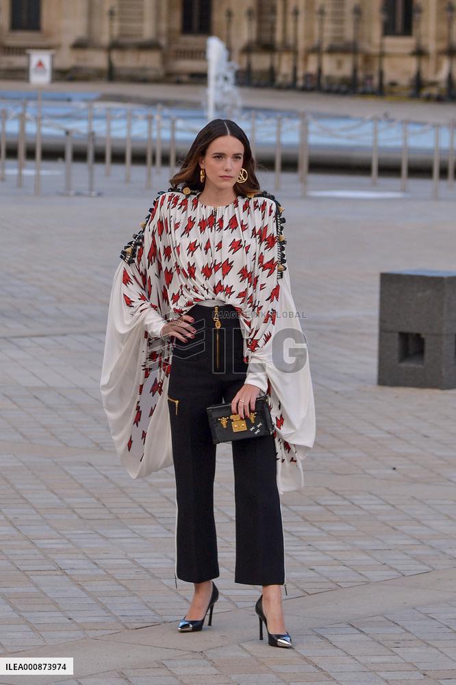 PFW Louis Vuitton Arrivals JR