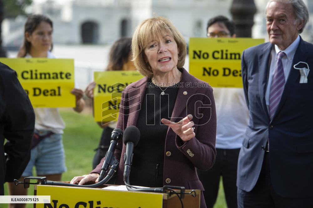 No Climate No Deal Press Conference - Washington