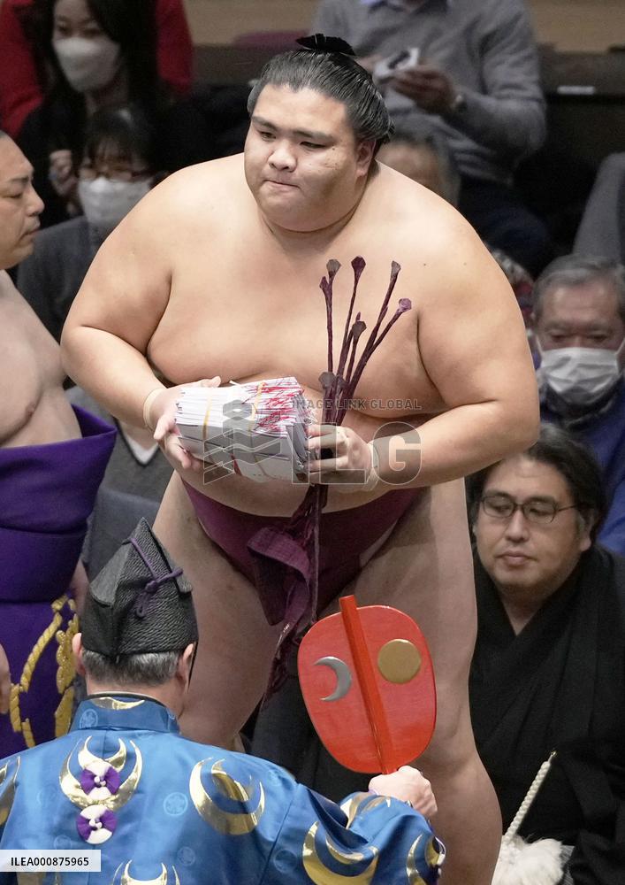 New Year Grand Sumo Tournament
