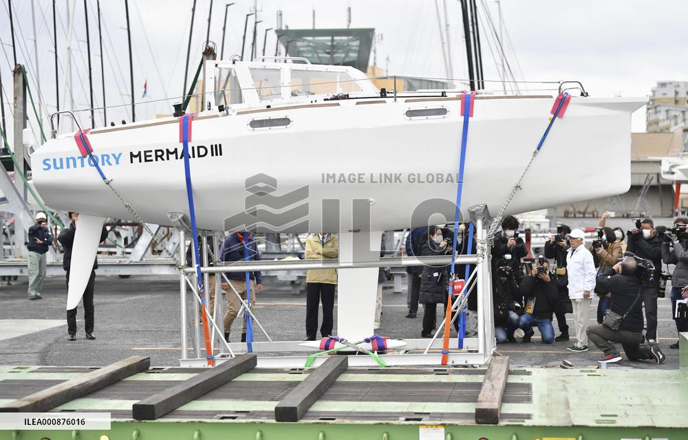 Nonstop, solo Pacific crossing by Japanese yachtsman