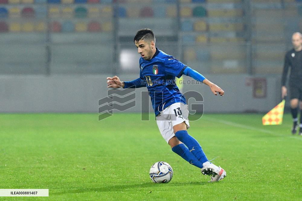 SOCCER-ITALY-ROMANIA