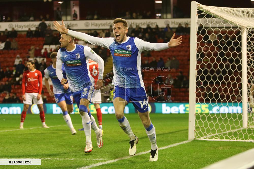 SOCCER-ENGLAND-BARNSLEY-BARROW