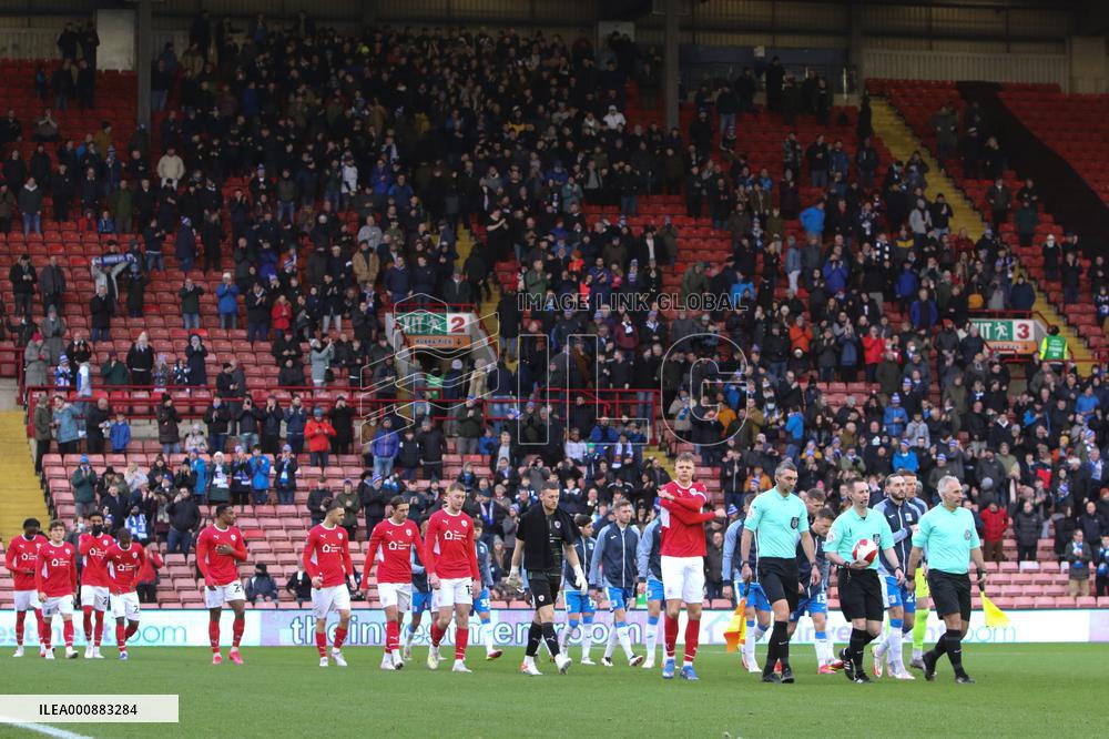 SOCCER-ENGLAND-BARNSLEY-BARROW
