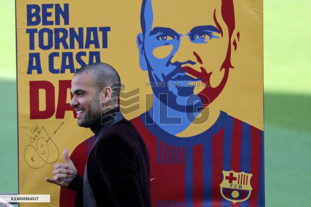 SOCCER-SPAIN-DANI-ALVES