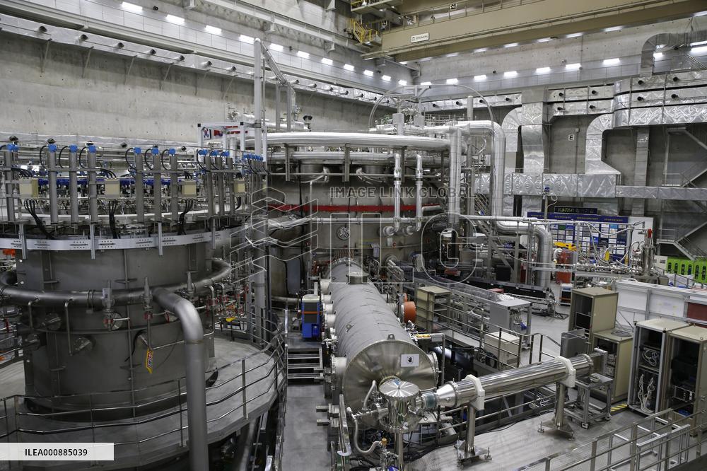 SOUTH KOREA-DAEJEON-KSTAR DEVICE-RESEARCH