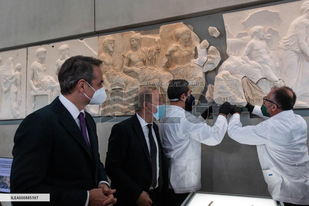 GREECE-ATHENS-PARTHENON FRIEZE-FRAGMENT-ITALY-RETURN
