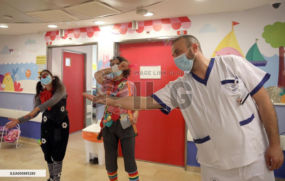 ISRAEL-RAMAT GAN-COVID-19-CHILDREN'S WARD