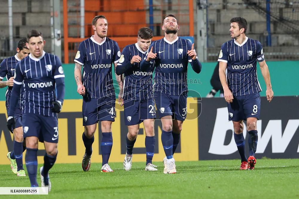 (SP)GERMANY-BOCHUM-FOOTBALL-GERMAN CUP-MAINZ VS BOCHUM