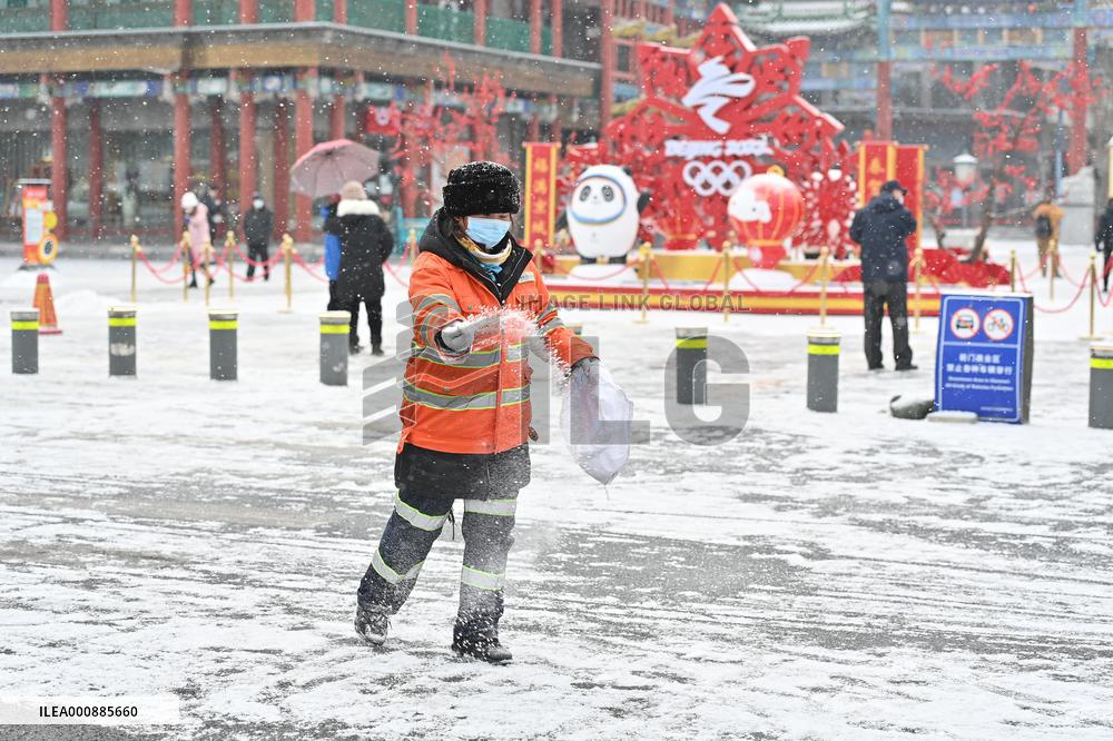 CHINA-BEIJING-SNOW (CN)
