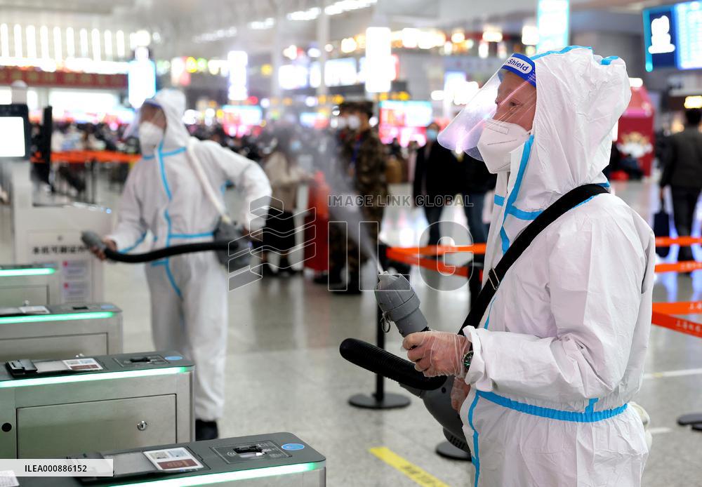 CHINA-SHANGHAI-RAILWAY-COVID-19-MEASURES (CN)