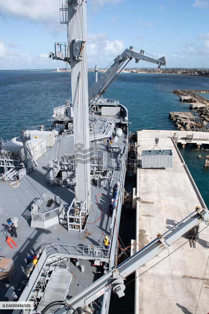 TONGA-NEW ZEALAND-NAVY-SUPPLY