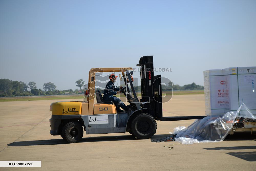 LAOS-VIENTIANE-CHINA-COVID-19-VACCINE-ARRIVAL