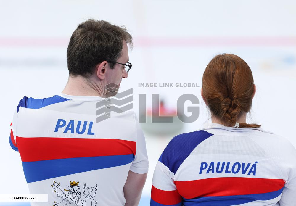(BEIJING 2022)CHINA-BEIJING-OLYMPIC WINTER GAMES-CURLING-MIXED DOUBLES (CN)