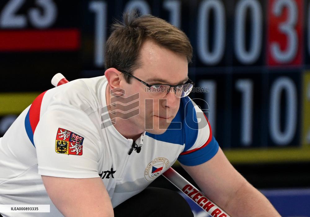 (BEIJING 2022)CHINA-BEIJING-OLYMPIC WINTER GAMES-CURLING-MIXED DOUBLES (CN)