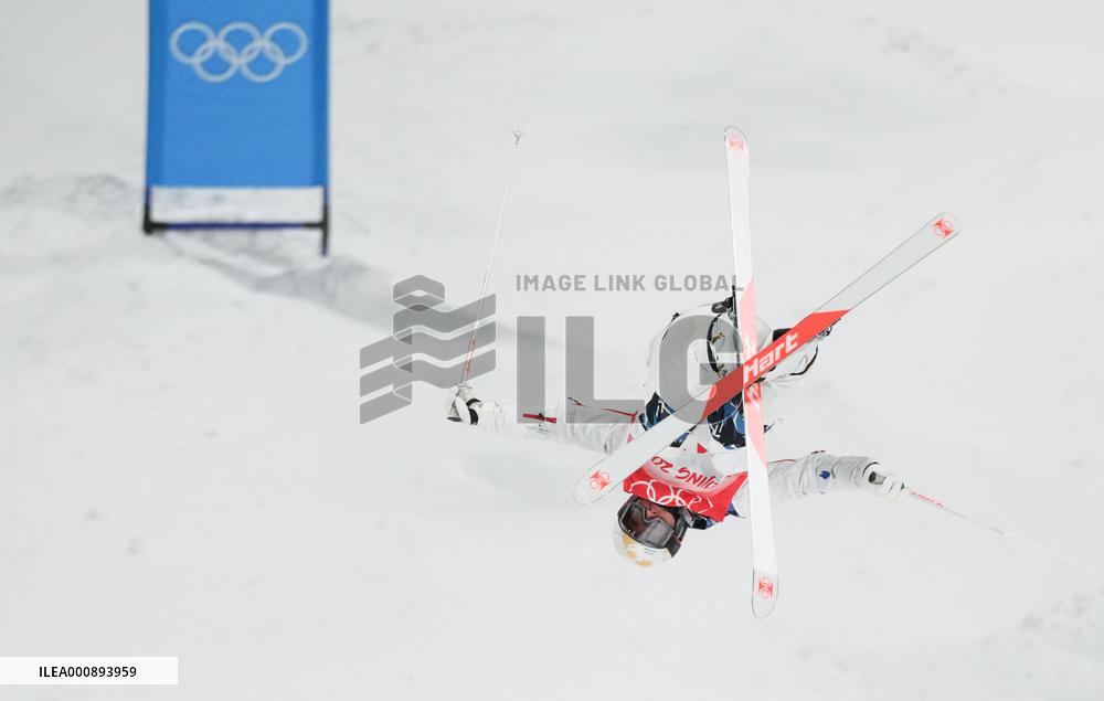 (BEIJING 2022)CHINA-HEBEI-ZHANGJIAKOU-OLYMPIC WINTER GAMES-FREESTYLE SKIING MOGULS-TRAINING (CN)