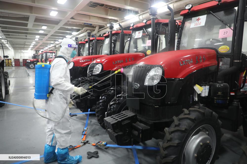 CHINA-GUANGDONG-GUANGZHOU-NAVY SHIPS-RELIEF SUPPLIES-TONGA-DEPARTURE (CN)