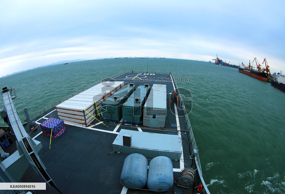 CHINA-GUANGDONG-GUANGZHOU-NAVY SHIPS-RELIEF SUPPLIES-TONGA-DEPARTURE (CN)
