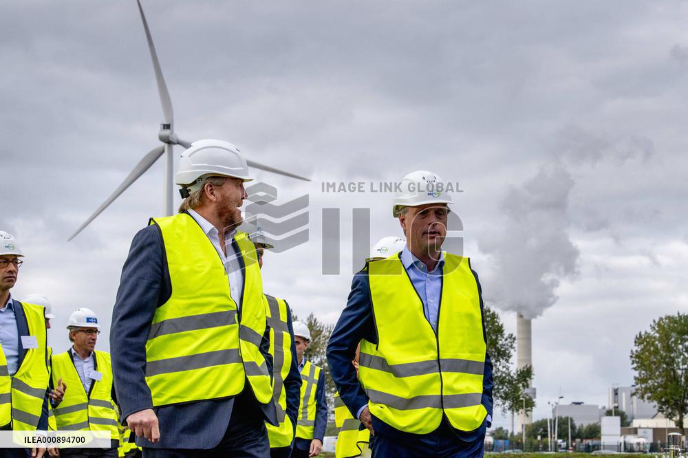 King Willem-Alexander Visits The First Dutch bio-LNG Installation - Amsterdam