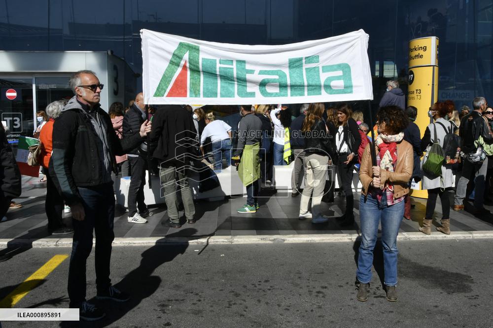 Alitalia Employees Protest - Fiumicino
