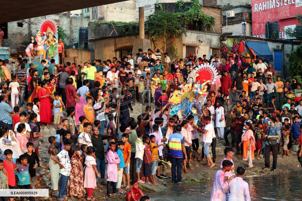 Durga Puja Ends With Immersion Of Idols - Bangladesh