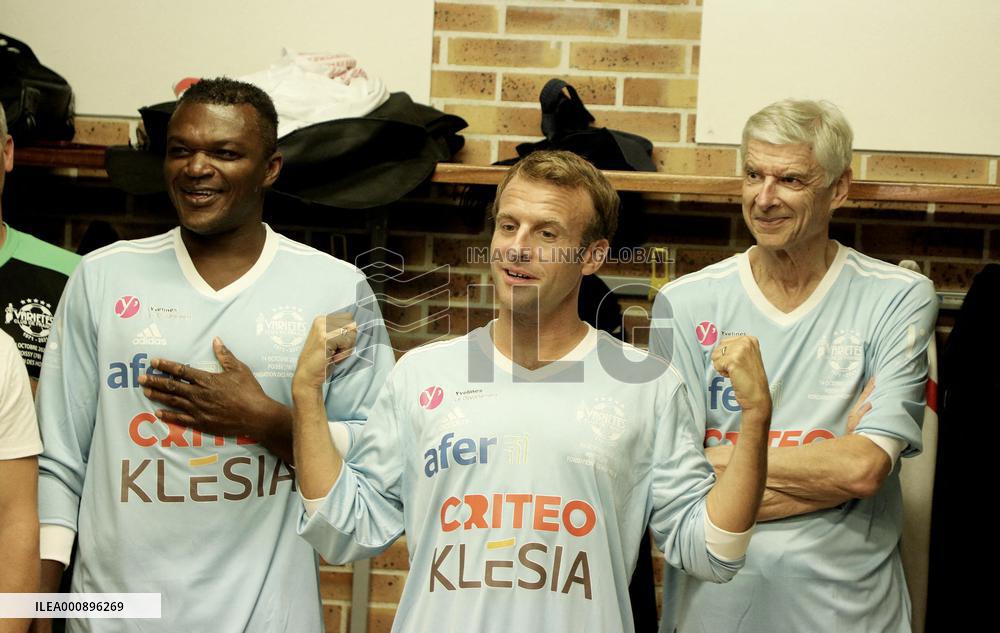 Macron Prepares To play A Football Match - Poissy