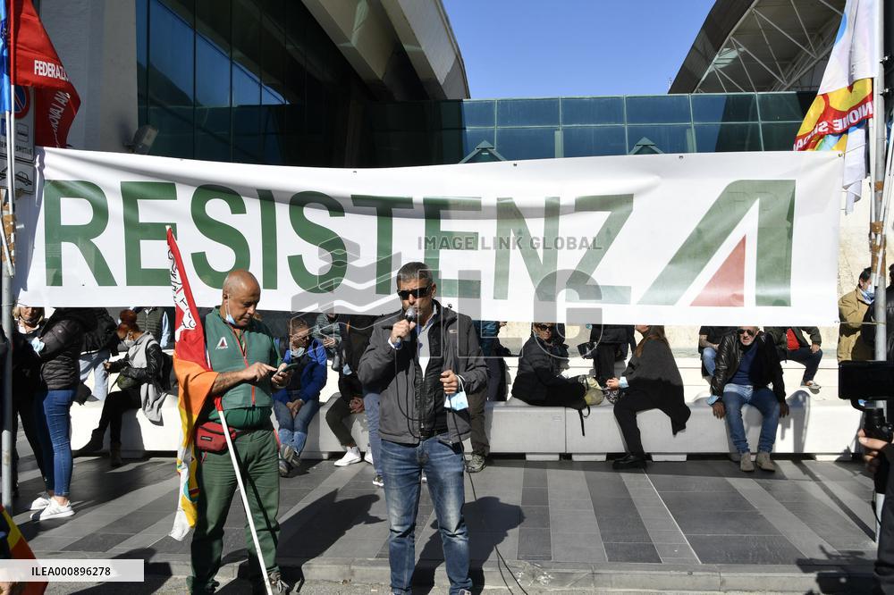 Alitalia Employees Protest - Fiumicino
