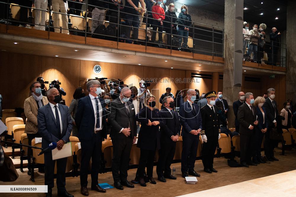 Jean-Michel Blanquer visits a high school on the eve of the national hommage for Samuel Paty - Paris