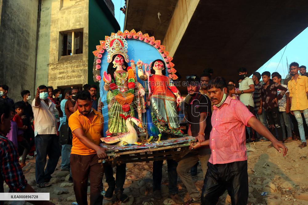 Durga Puja Ends With Immersion Of Idols - Bangladesh