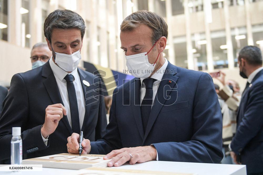 Emmanuel Macron siege du COJO Paris 2024 - Ste Denis